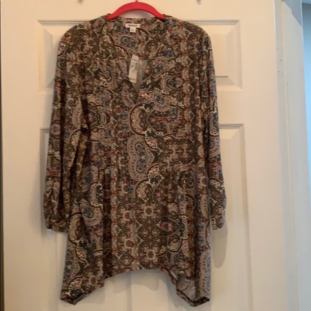 Brand new - pull over Dress blouse